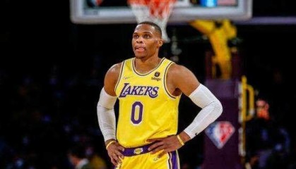 b体育官网-合理龟上线！加时参与12分 这样的韦少你忍心交易？